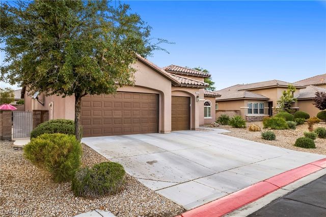 7263 Pinfeather Way, North Las Vegas, NV 89084