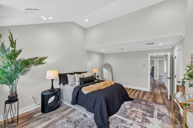 163 Kipp Ave A, Elmwood Park Boro, NJ 07407