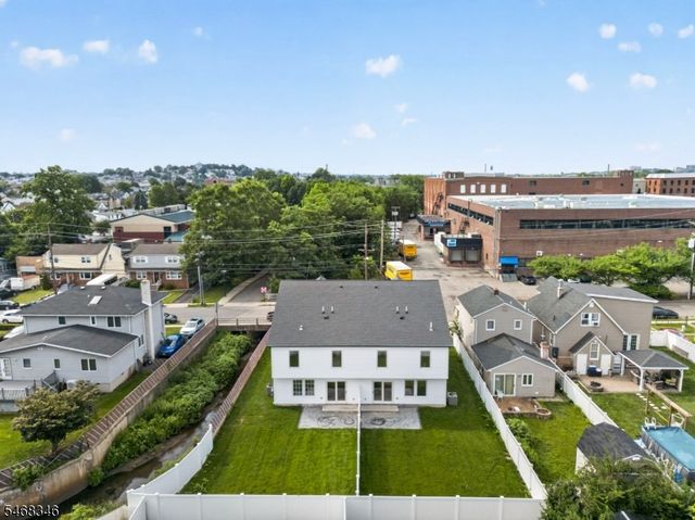 163 Kipp Ave A, Elmwood Park Boro, NJ 07407