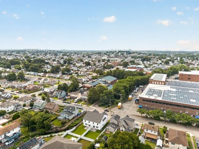 163 Kipp Ave A, Elmwood Park Boro, NJ 07407