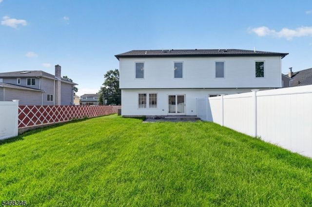 163 Kipp Ave A, Elmwood Park Boro, NJ 07407