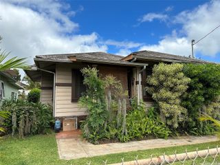 166 Makani Avenue, Wahiawa, HI 96786