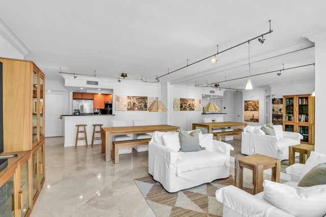 99 SE Mizner Boulevard 612, Boca Raton, FL 33432
