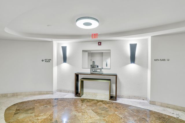 99 SE Mizner Boulevard 612, Boca Raton, FL 33432