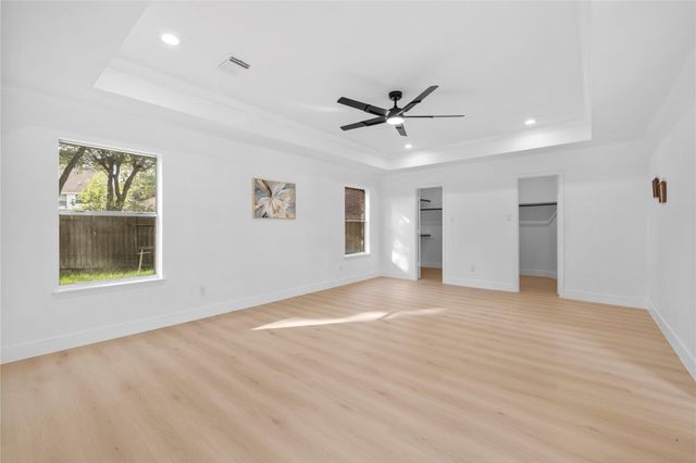 9714 Broadley Drive, Sugar Land, TX 77498
