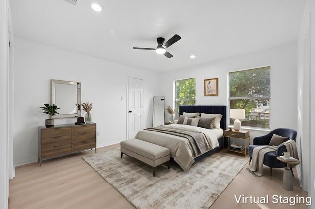 9714 Broadley Drive, Sugar Land, TX 77498