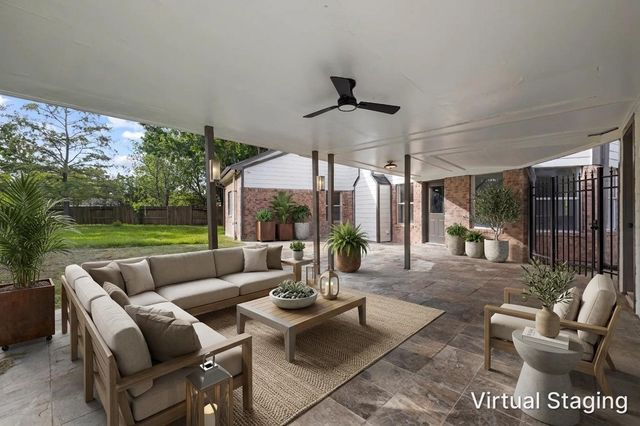 9714 Broadley Drive, Sugar Land, TX 77498