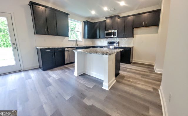 7344 Rocklin Lane, Flowery Branch, GA 30542