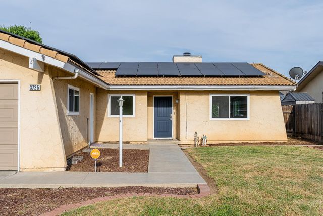 3725 Eddy Avenue, Clovis, CA 93612