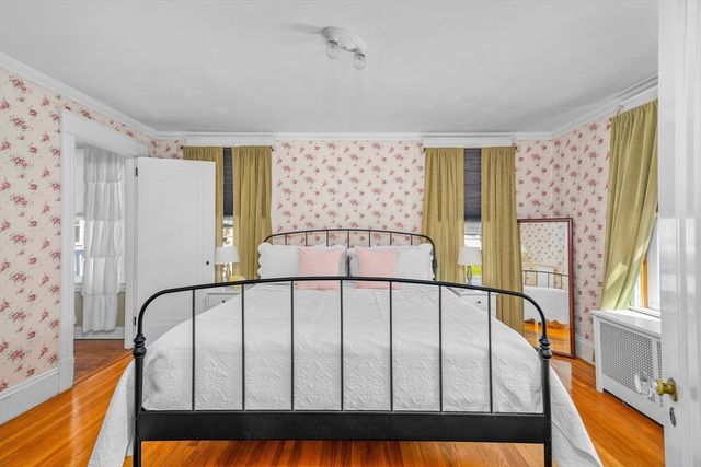 42 Fayette Pl, Taunton, MA 02780