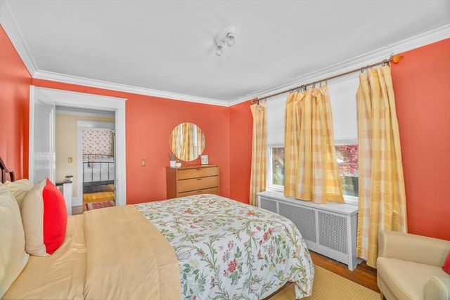 42 Fayette Pl, Taunton, MA 02780