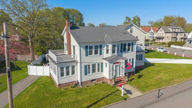 42 Fayette Pl, Taunton, MA 02780