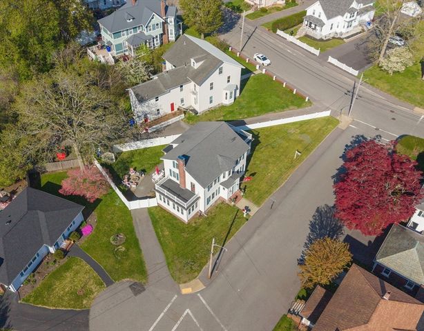 42 Fayette Pl, Taunton, MA 02780
