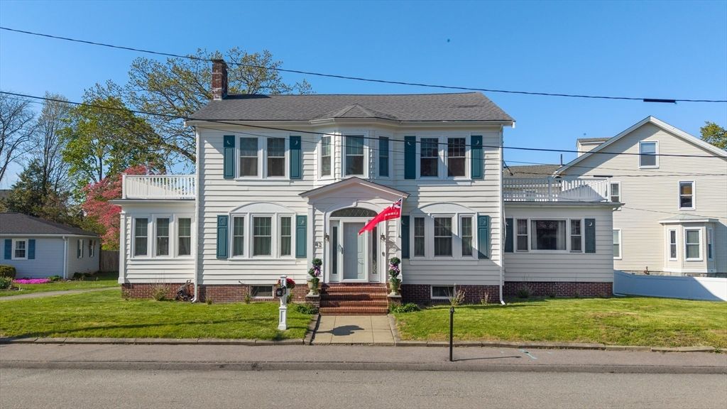 42 Fayette Pl, Taunton, MA 02780