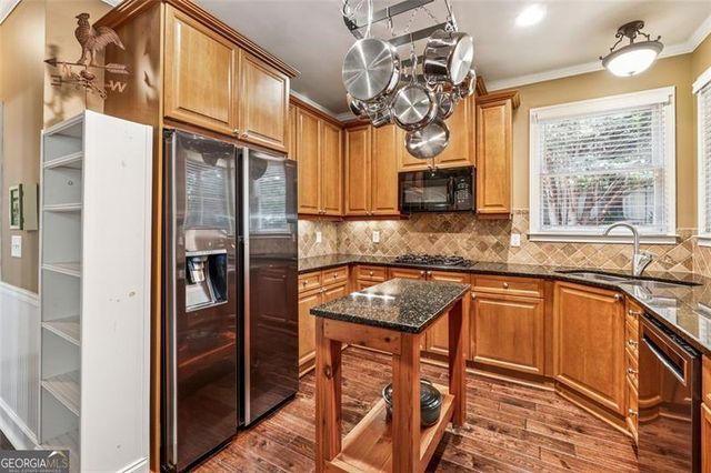 202 Brooke Place, Canton, GA 30115