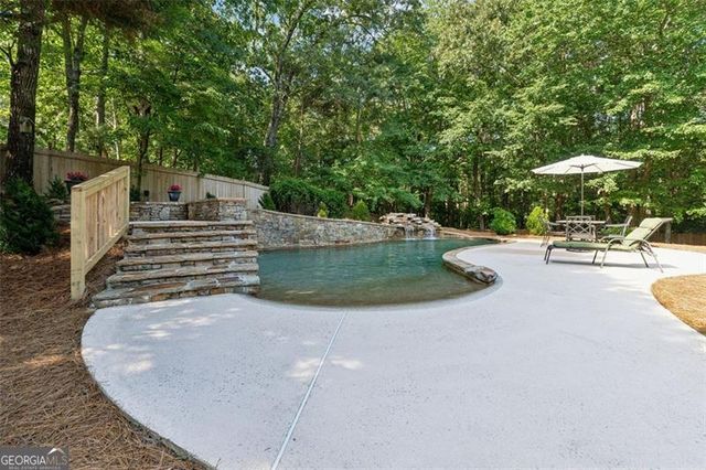 202 Brooke Place, Canton, GA 30115