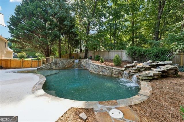 202 Brooke Place, Canton, GA 30115