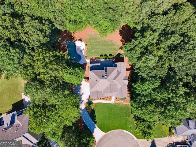 202 Brooke Place, Canton, GA 30115