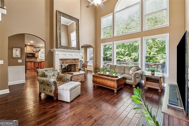 202 Brooke Place, Canton, GA 30115