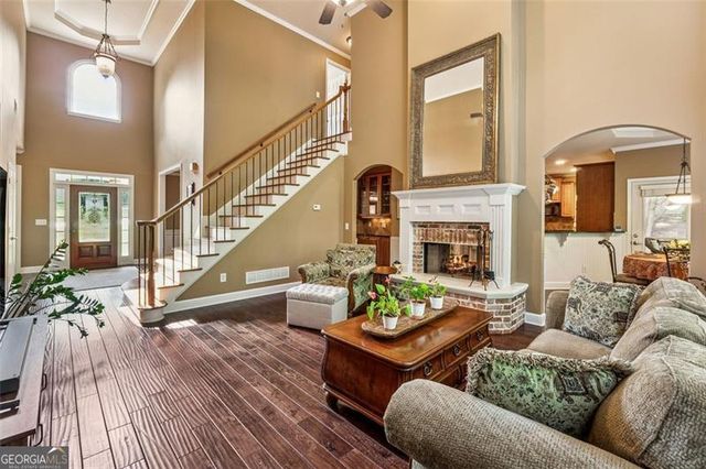 202 Brooke Place, Canton, GA 30115