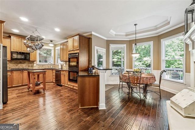 202 Brooke Place, Canton, GA 30115