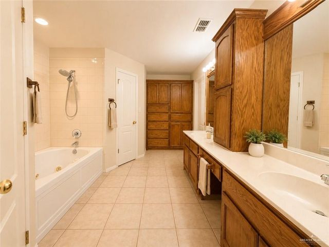 2024 E 28th Street, Mission, TX 78572