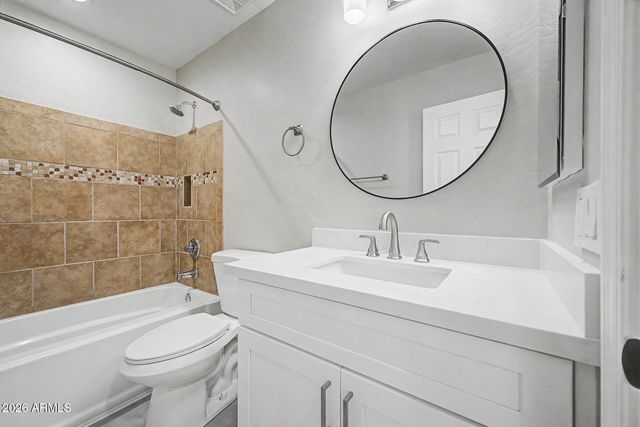 10106 E CARMEL Avenue, Mesa, AZ 85208