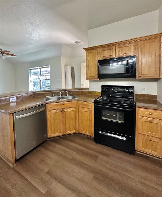 130 Sunburst Court 132, Weatherford, TX 76087