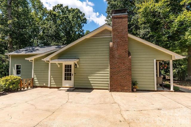 309 Treeline Drive, Belmont, NC 28012