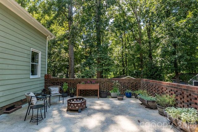 309 Treeline Drive, Belmont, NC 28012