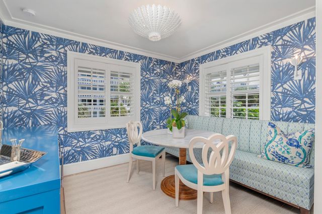 146 Sunset Avenue C, Palm Beach, FL 33480