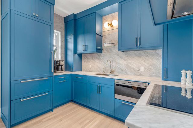 146 Sunset Avenue C, Palm Beach, FL 33480