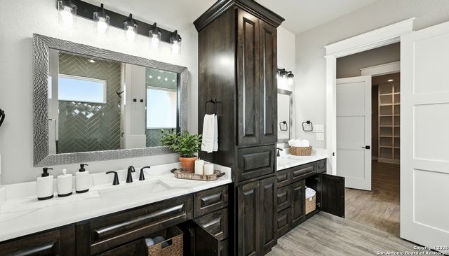 1223 COUNTY ROAD 319, La Vernia, TX 78121