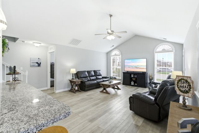 10511 Clyde Moore Blvd, Louisville, KY 40291