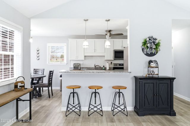 10511 Clyde Moore Blvd, Louisville, KY 40291