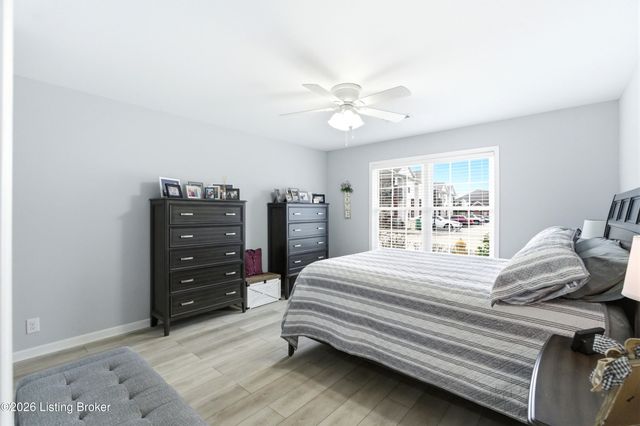 10511 Clyde Moore Blvd, Louisville, KY 40291