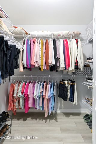 10511 Clyde Moore Blvd, Louisville, KY 40291