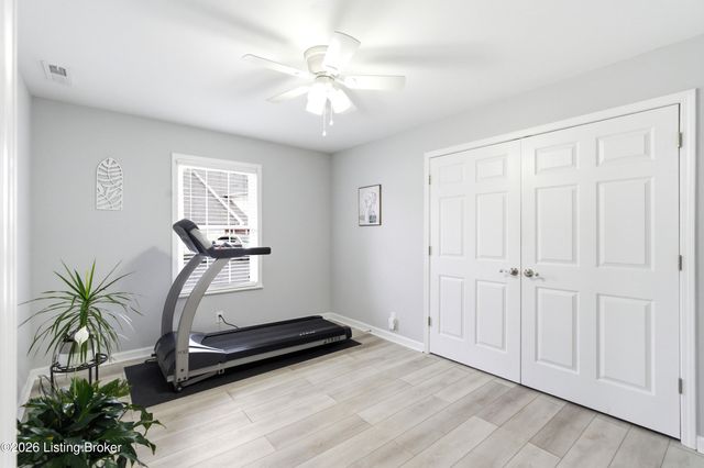 10511 Clyde Moore Blvd, Louisville, KY 40291