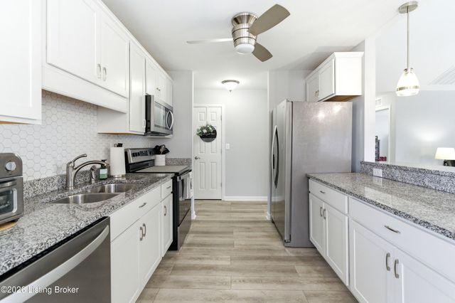 10511 Clyde Moore Blvd, Louisville, KY 40291