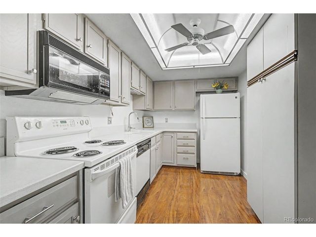 13902 E Marina Dr 410, Aurora, CO 80014