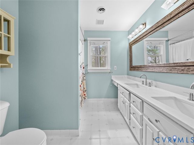 4301 Tweedsmuir Rd, Moseley, VA 23120