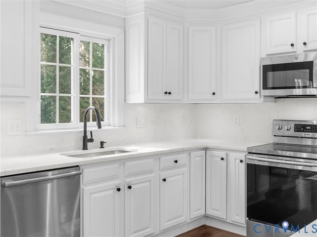 4301 Tweedsmuir Rd, Moseley, VA 23120