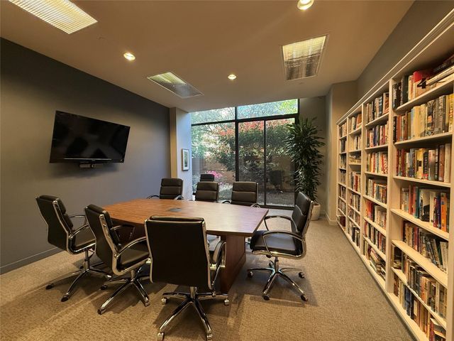 15 Greenway Plaza 10D, Houston, TX 77046