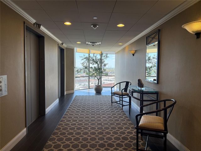 15 Greenway Plaza 10D, Houston, TX 77046