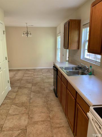 4180 Dalcross Road, Raleigh, NC 27610