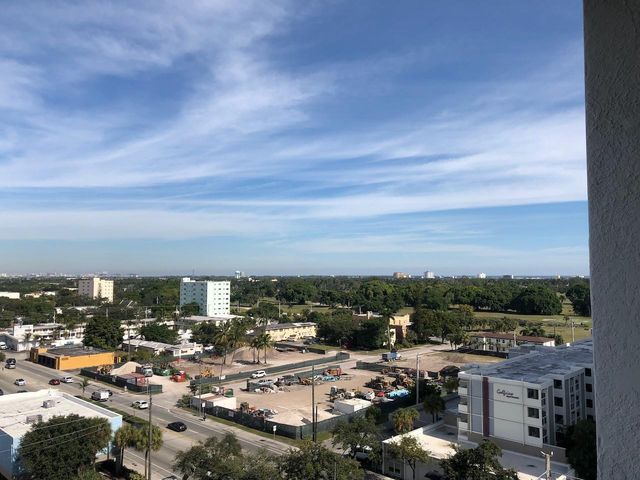 1830 RADIUS Drive 1009, Hollywood, FL 33020