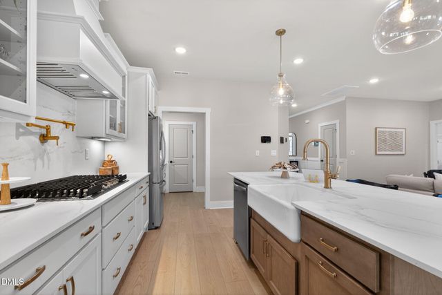 36 Knotts Loop, Lillington, NC 27546