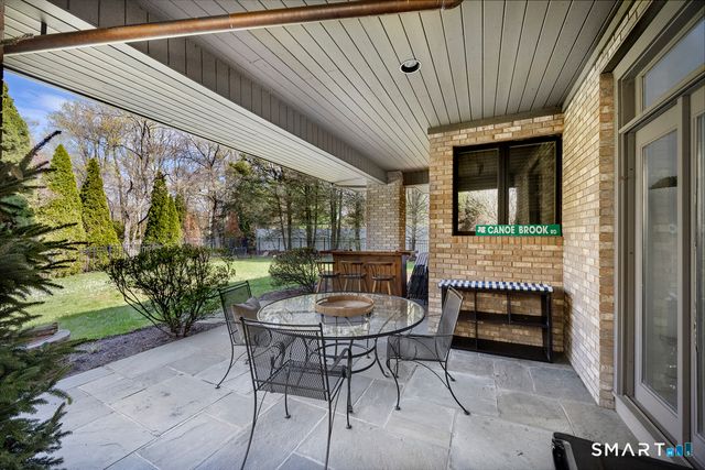 34 Canoe Brook Road, Trumbull, CT 06611