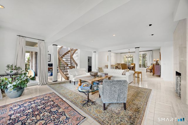 34 Canoe Brook Road, Trumbull, CT 06611