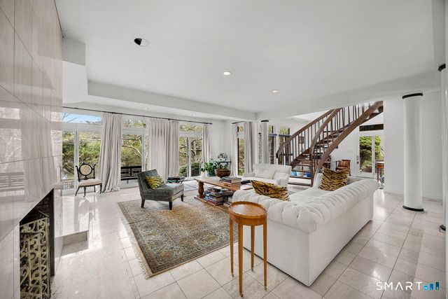 34 Canoe Brook Road, Trumbull, CT 06611
